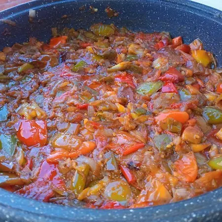 Vikendica Lazar Holiday home *